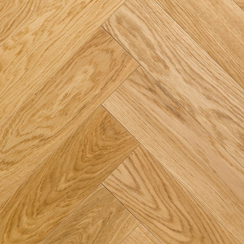 Dýhovaná Drevená podlaha ALSAFLOOR HERRINGBONE Dub LANDES P431 10MM V4 33 - rybia kosť – fotografia 1