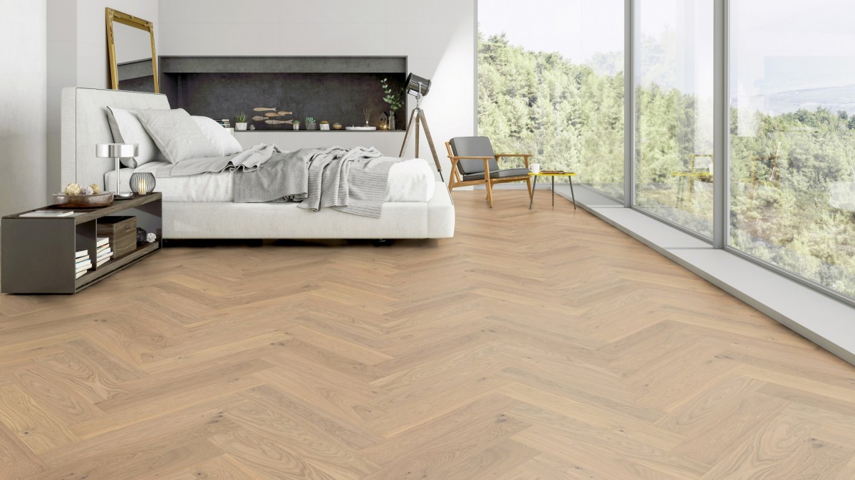 Drevená podlaha HERRINGBONE ter Hürne Lak, Dub Kralingen, Nature Protec EVO, kartáč, 4V mikro drážka 600x120x14 mm – fotografia 5